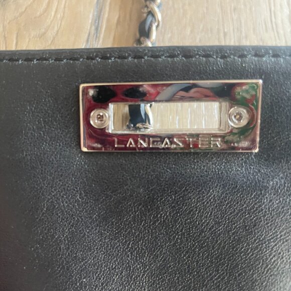 Lancaster Women's Black Leather Crossbody Purse Bag 8" x 7"! - Picture 7 of 11